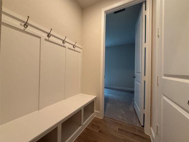 42615 Mystery Lane, Magnolia, TX 77354