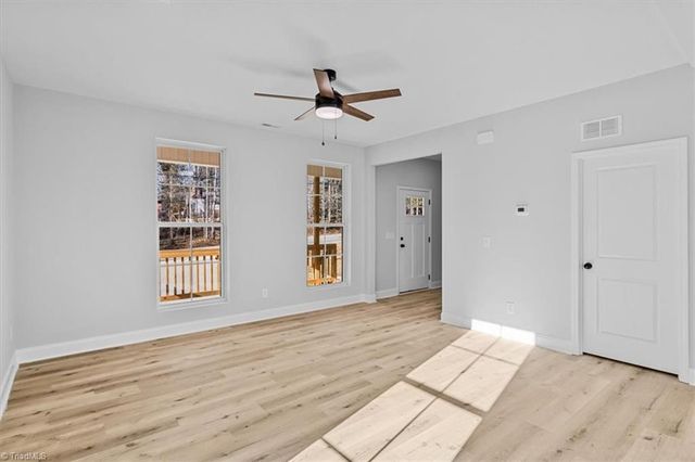 3705 Crusade Drive, Winston-salem, NC 27101