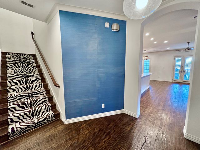 2811 Hood Street B, Dallas, TX 75219