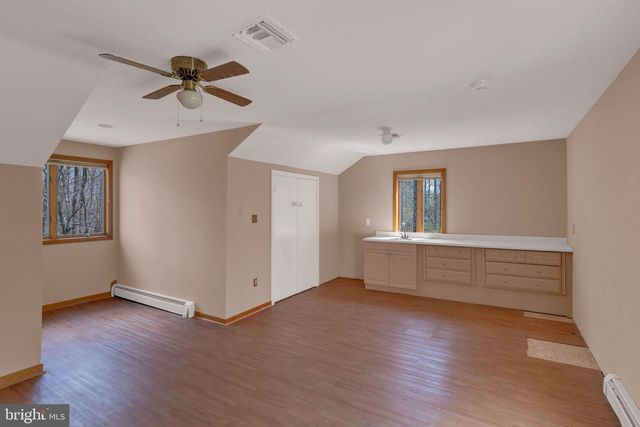 25 CREEKSIDE DR, Ivyland, PA 18974