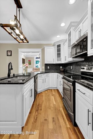 177 Coral Ave, Louisville, KY 40206