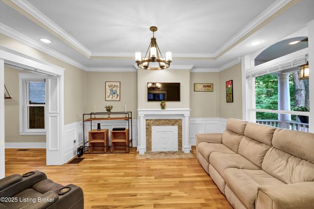 177 Coral Ave, Louisville, KY 40206