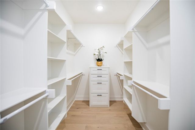 1310 Bella Vista Road, Bentonville, AR 72712