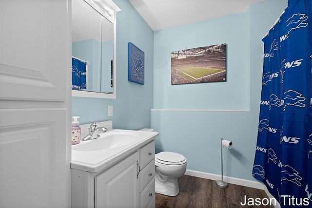 7563 Red Cedar Drive, Cedar Springs, MI 49319