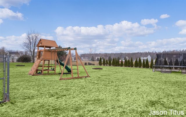 7563 Red Cedar Drive, Cedar Springs, MI 49319