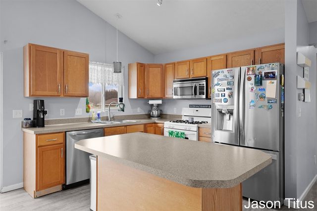 7563 Red Cedar Drive, Cedar Springs, MI 49319