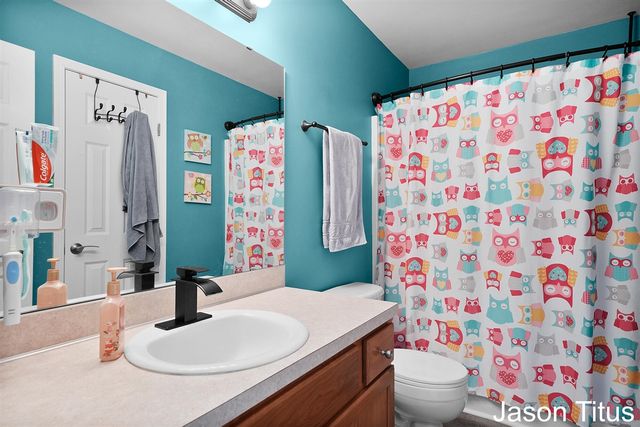 7563 Red Cedar Drive, Cedar Springs, MI 49319