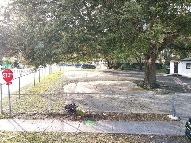 NW 7th Ave, Dania Beach, FL 33004