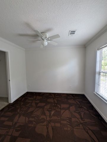 114 Cedar St 8, St Augustine, FL 32084