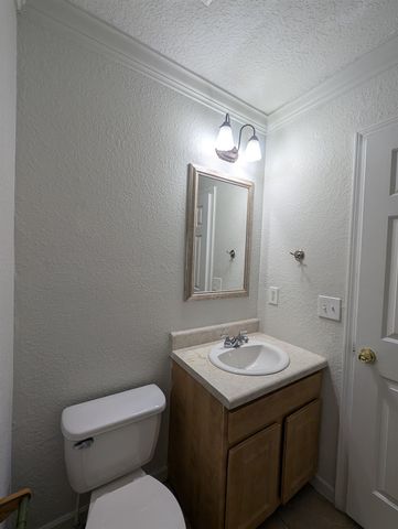 114 Cedar St 8, St Augustine, FL 32084