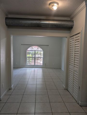 114 Cedar St 8, St Augustine, FL 32084