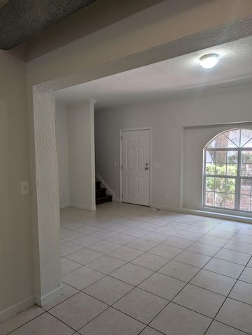 114 Cedar St 8, St Augustine, FL 32084