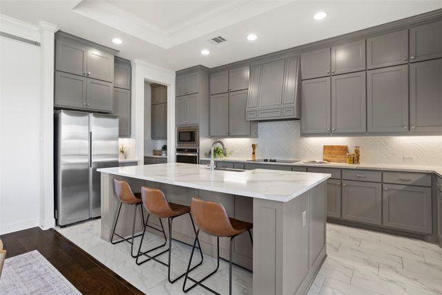 621 Cimarron Meadows Drive, Waxahachie, TX 75167