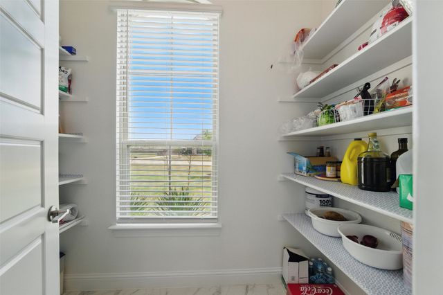 621 Cimarron Meadows Drive, Waxahachie, TX 75167