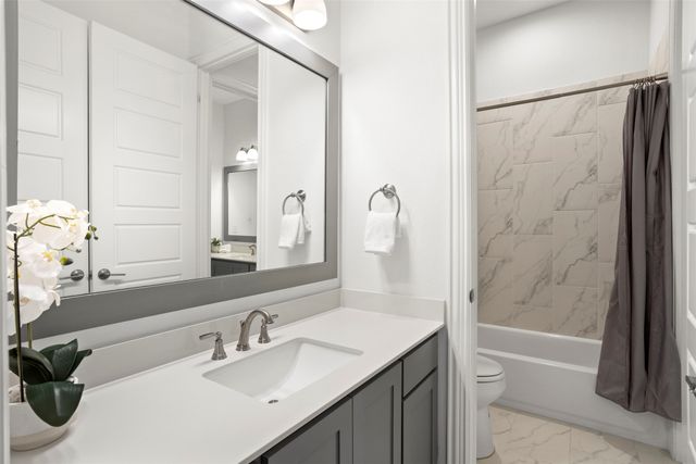 621 Cimarron Meadows Drive, Waxahachie, TX 75167