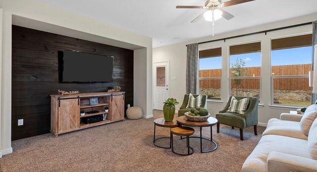 3207 Camden Creek Road, Krum, TX 76249