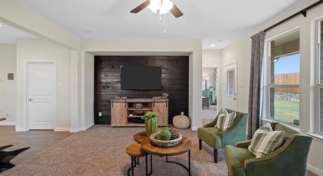 3207 Camden Creek Road, Krum, TX 76249