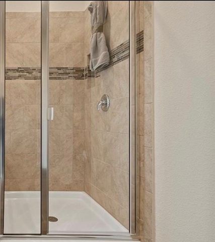 3207 Camden Creek Road, Krum, TX 76249