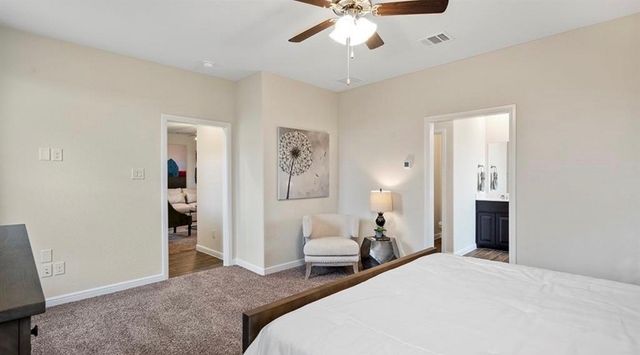 3207 Camden Creek Road, Krum, TX 76249