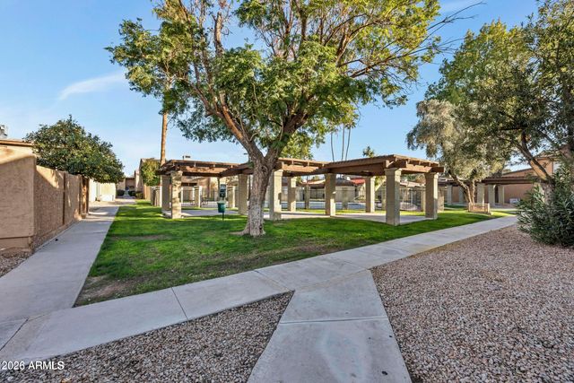 1051 S DOBSON Road 187, Mesa, AZ 85202