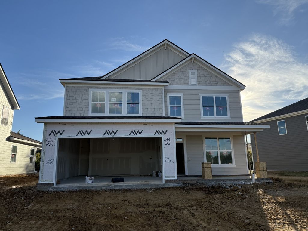 126 Dahlia Dr, La Vergne, TN 37086