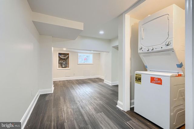 404 N ROBINSON ST, Baltimore, MD 21224
