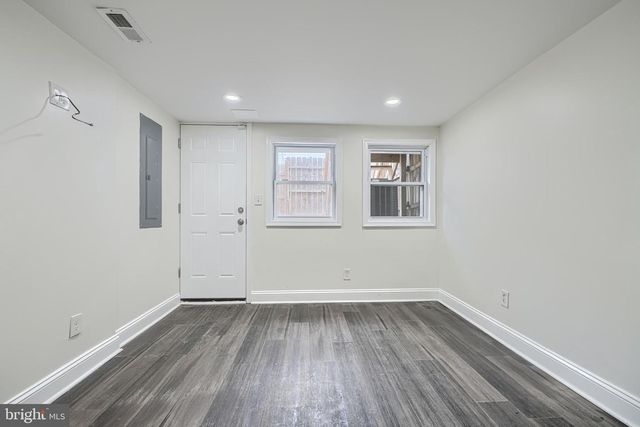 404 N ROBINSON ST, Baltimore, MD 21224