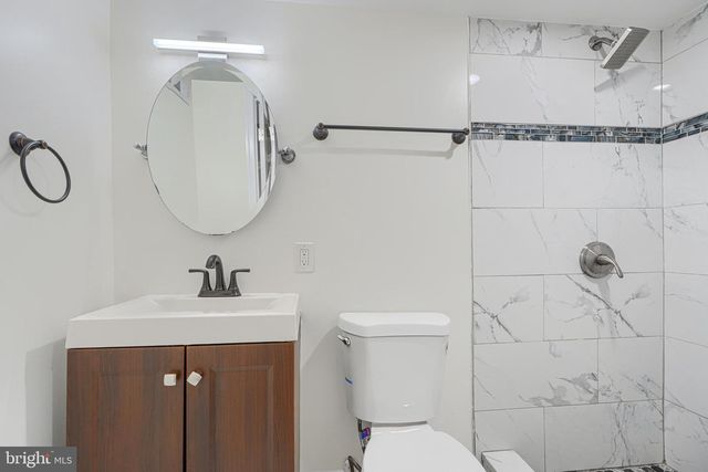 404 N ROBINSON ST, Baltimore, MD 21224