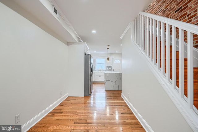 404 N ROBINSON ST, Baltimore, MD 21224