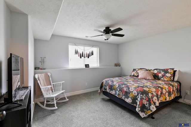 9132 S 78th Street, Lincoln, NE 68516