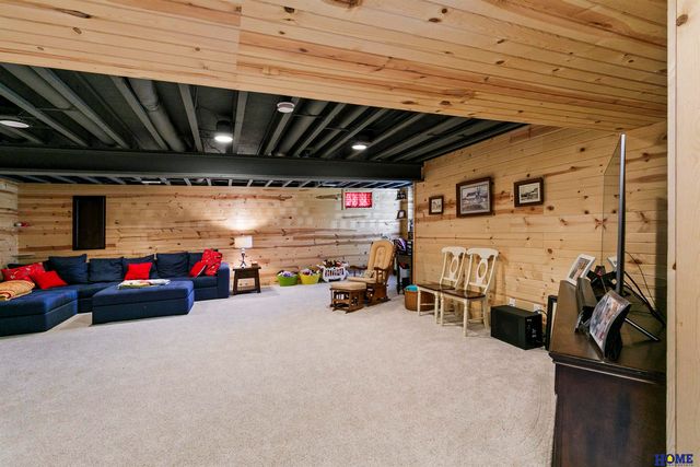 9132 S 78th Street, Lincoln, NE 68516
