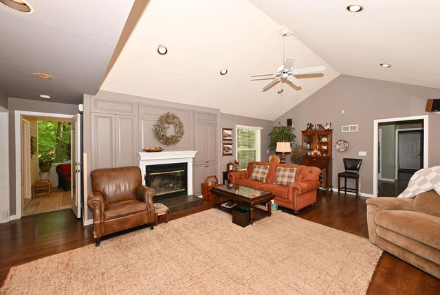 3554 Cranberry LANE, Racine, WI 53404