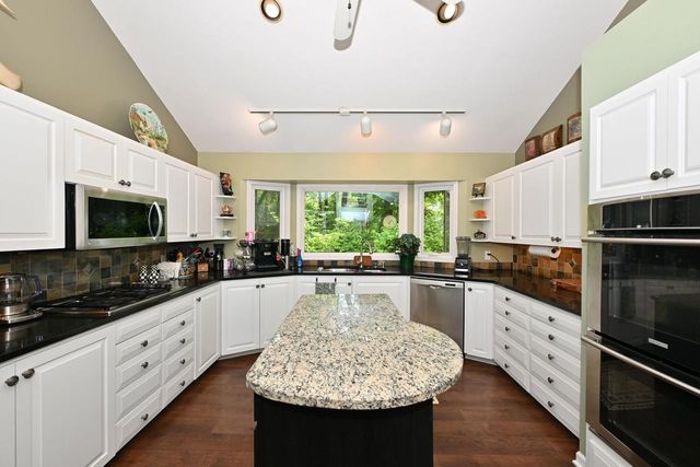 3554 Cranberry LANE, Racine, WI 53404