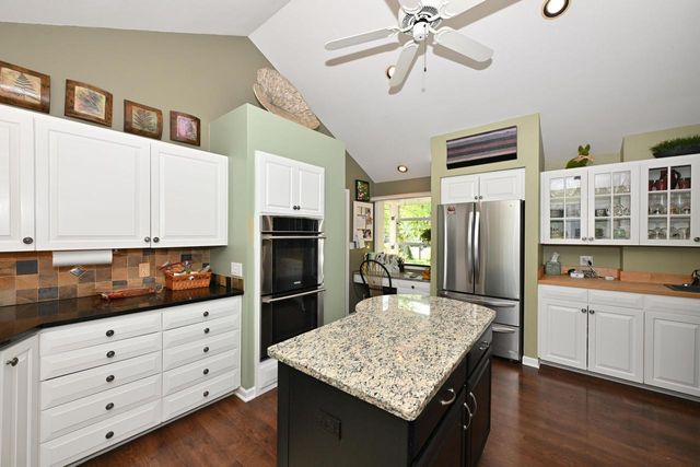 3554 Cranberry LANE, Racine, WI 53404