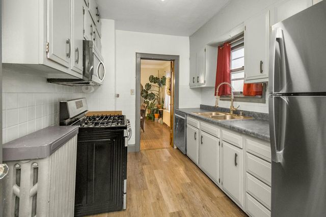 3423 Morgan Avenue N, Minneapolis, MN 55412