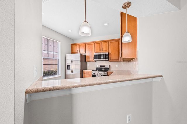 5176 6TH STREET N, St Petersburg, FL 33703