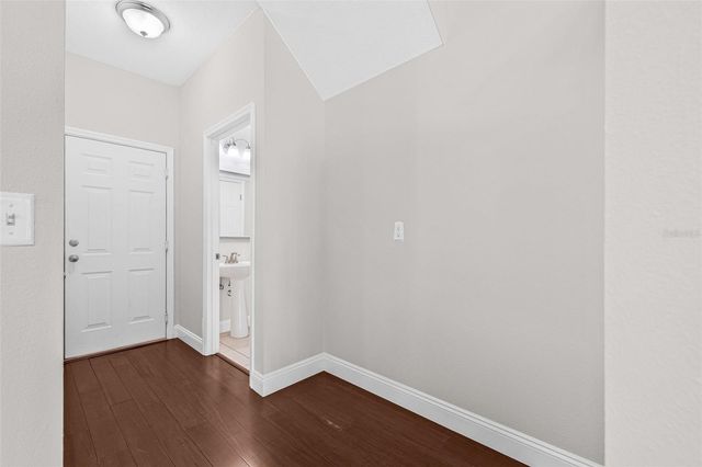 5176 6TH STREET N, St Petersburg, FL 33703