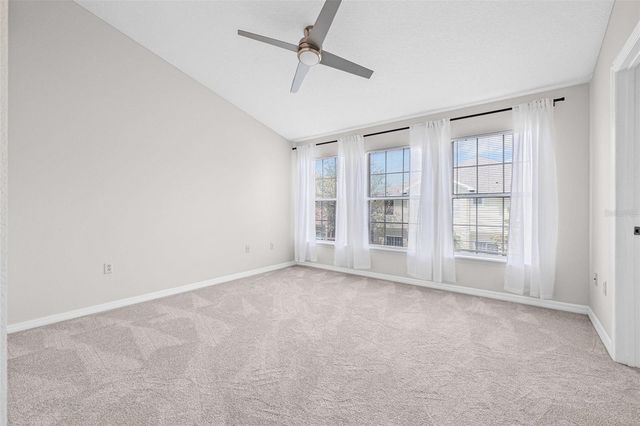 5176 6TH STREET N, St Petersburg, FL 33703