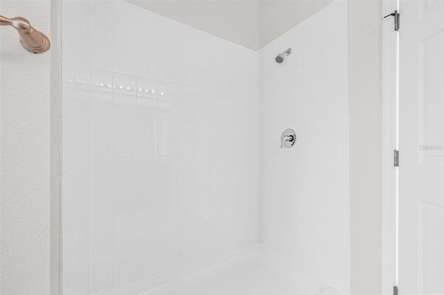 5176 6TH STREET N, St Petersburg, FL 33703