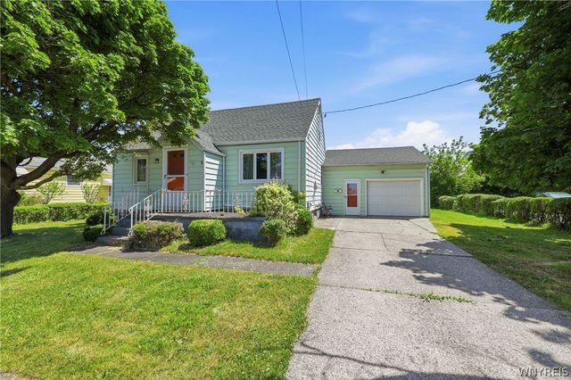 111 Griffith Street, Cheektowaga, NY 14212