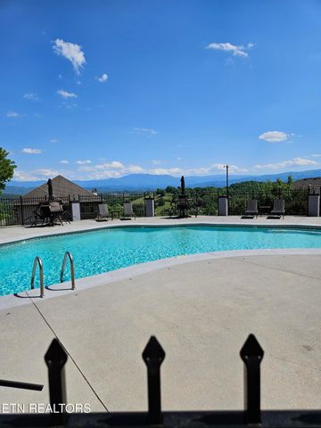 15 Saddleback Way, Sevierville, TN 37862