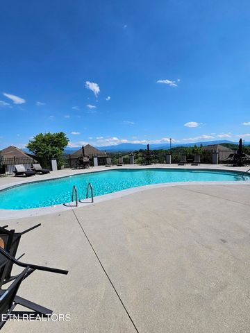 15 Saddleback Way, Sevierville, TN 37862