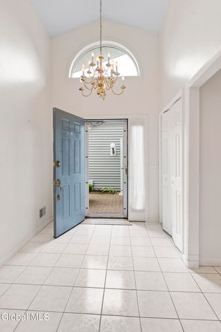 46 Lyon Court, Queensbury, NY 12804