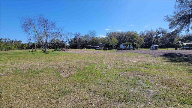 318 PALM AVENUE, Oak Hill, FL 32759