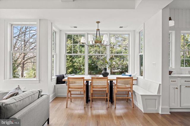 3612 N GLEBE RD, Arlington, VA 22207