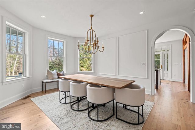 3612 N GLEBE RD, Arlington, VA 22207