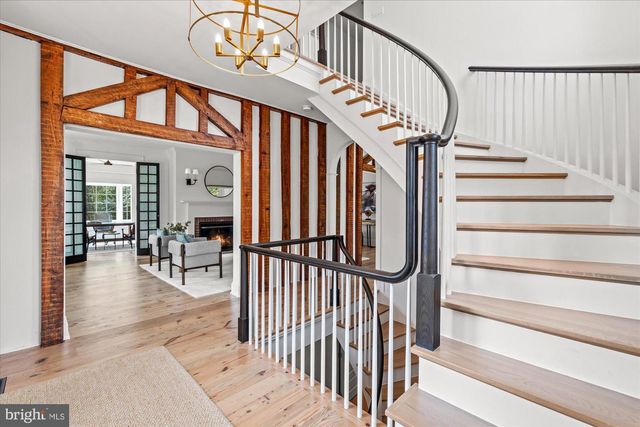 3612 N GLEBE RD, Arlington, VA 22207