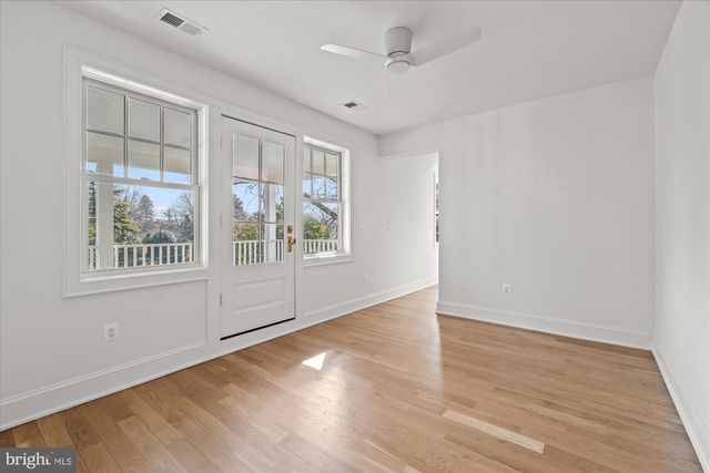 3612 N GLEBE RD, Arlington, VA 22207