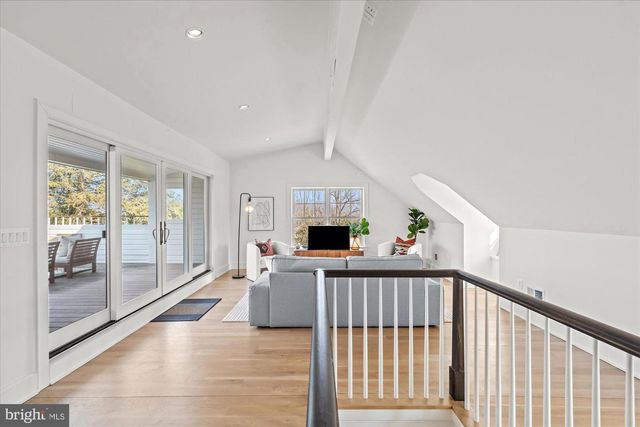 3612 N GLEBE RD, Arlington, VA 22207