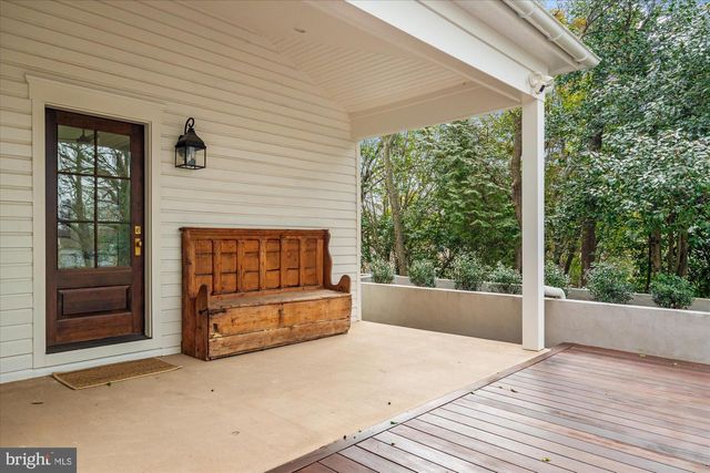 3612 N GLEBE RD, Arlington, VA 22207
